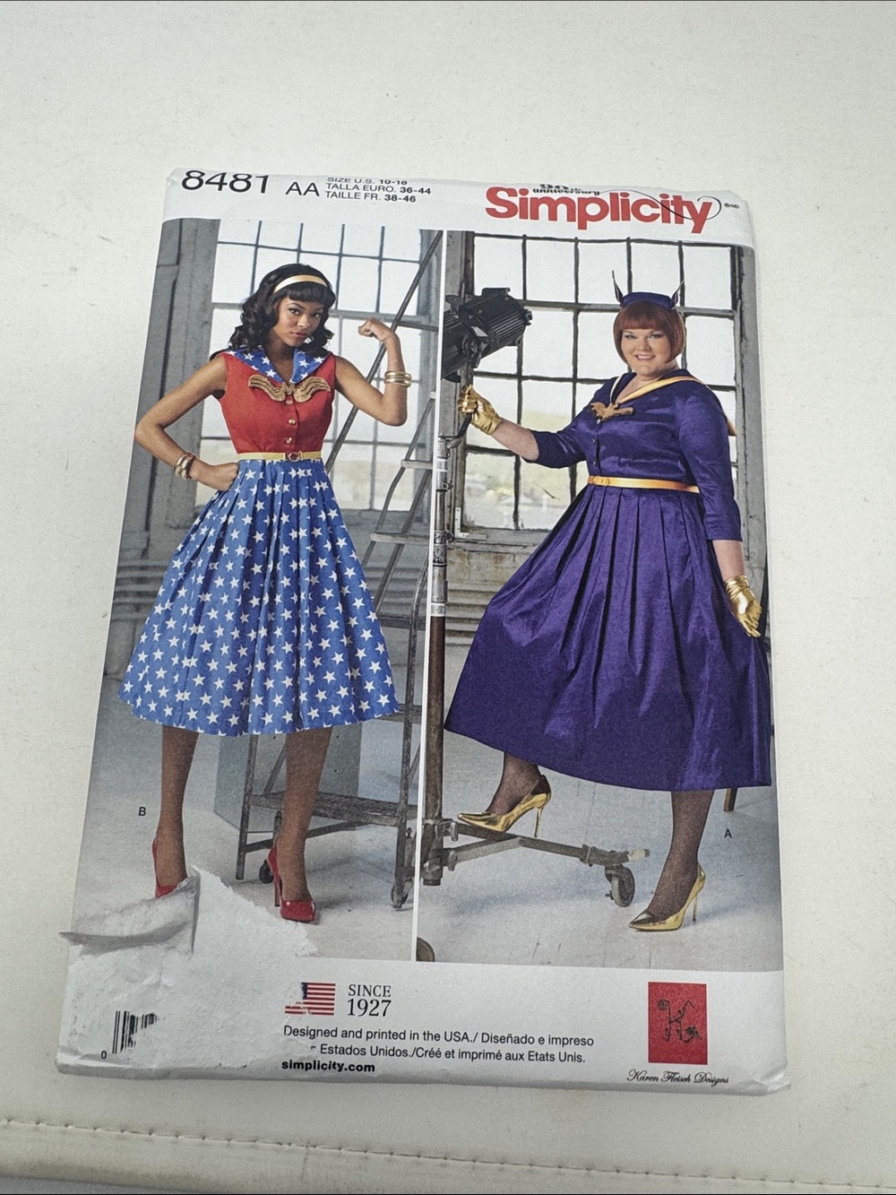 SIMPLICITY SEWING PATTERN WONDER WOMAN BAT GIRL WOMAN UNCUT 8481 SIZE 10-18